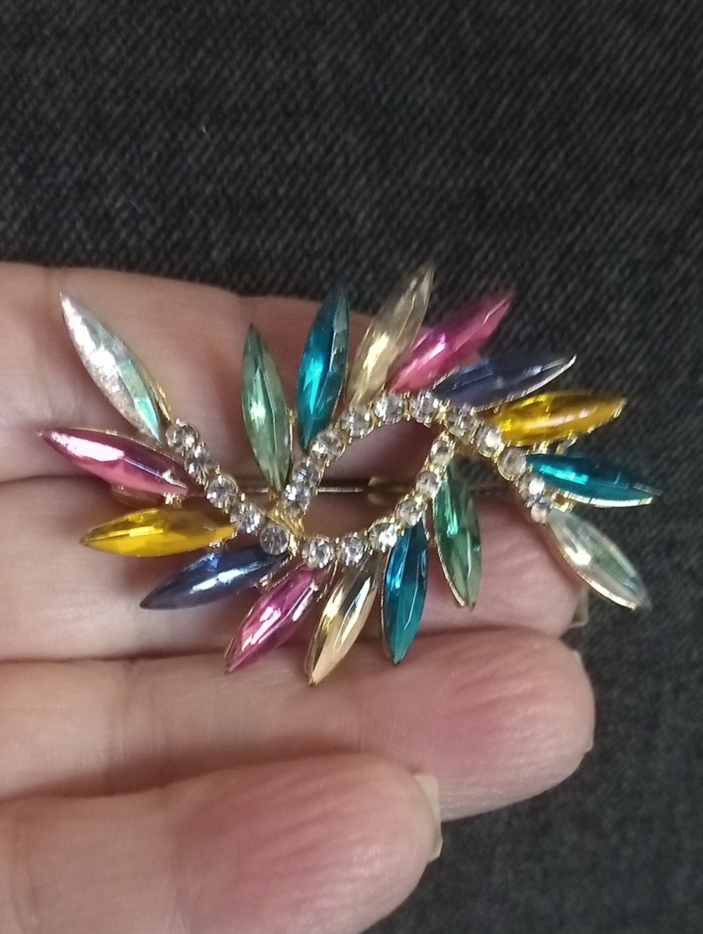 💐Multicolor Rhinestones Crystal Leaf Cocktail Brooch 💐